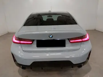 BMW 320d Limousine xDrive M Sport AHK HiFi STHZ LRHZ