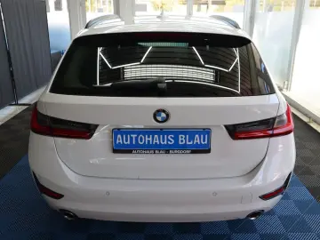 BMW 320d xDrive Touring  AUTOMATIK LED LIVE COCKPIT