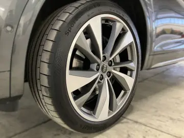 AUDI Q5 S-LINE QUATTRO 55TFSI 367PS.STRONIC.MATRIX.NA