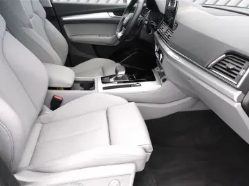 AUDI Q5 Sportback 50 TFSI e quattro S line PANO NAVI