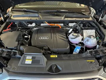 AUDI Q5 Sportback 50 TFSIe S line quattro S-tronic Ma