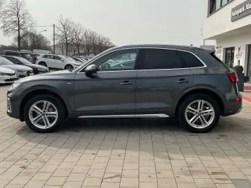 AUDI Q5 40 TDI quattro S-tronic S-line AHK LED RFK