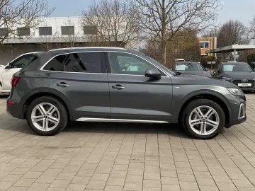 AUDI Q5 40 TDI quattro S-tronic S-line AHK LED RFK