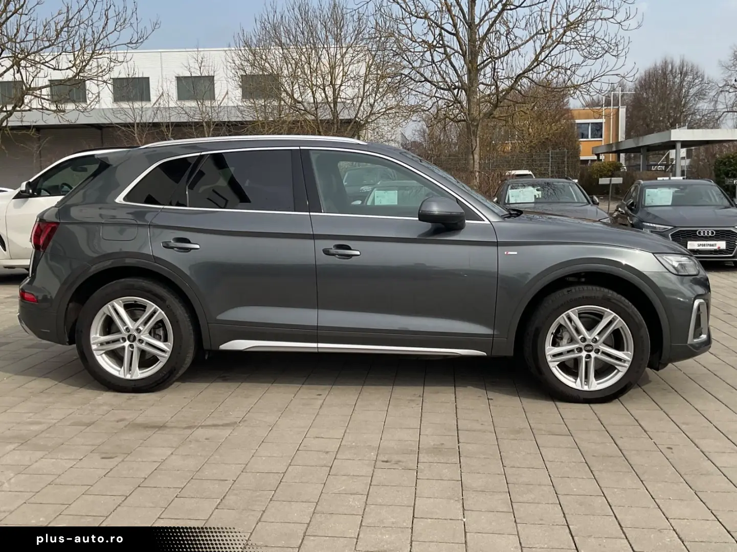 AUDI Q5 40 TDI quattro S-tronic S-line AHK LED RFK