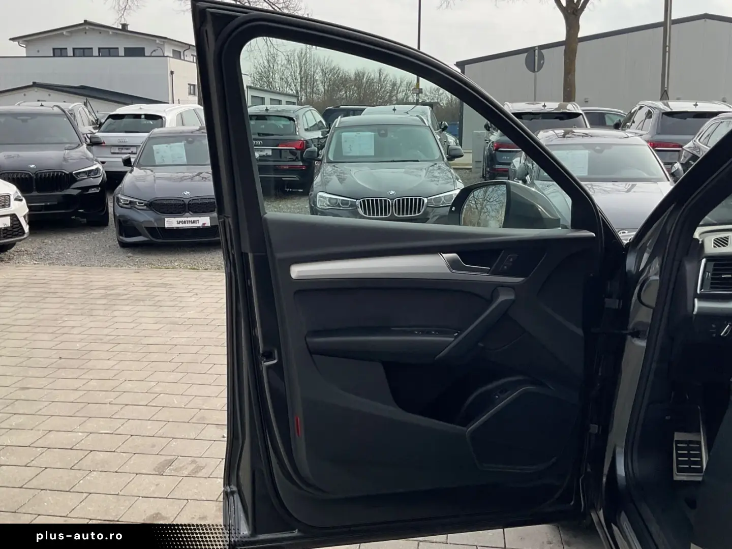 AUDI Q5 40 TDI quattro S-tronic S-line AHK LED RFK