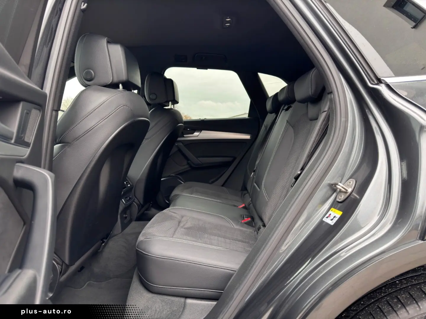 AUDI Q5 40 TDI quattro S-tronic S-line AHK LED RFK