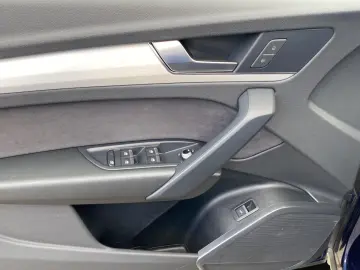 AUDI Q5 40 TDI quattro S line Sport HeadUp Pano