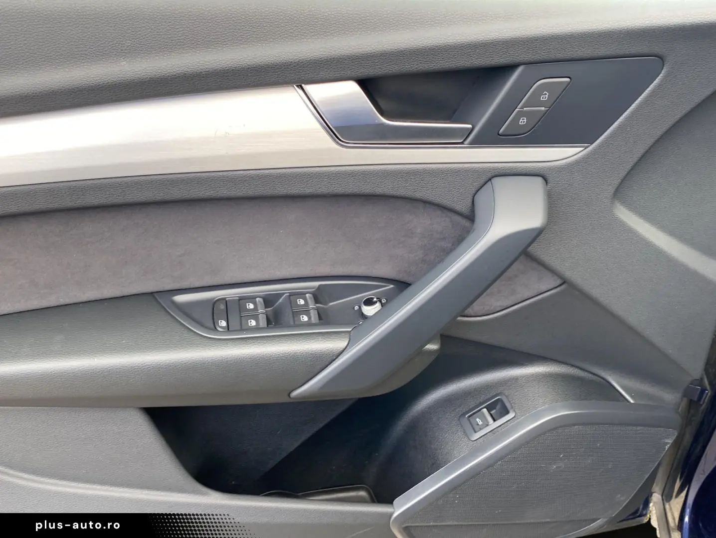 AUDI Q5 40 TDI quattro S line Sport HeadUp Pano