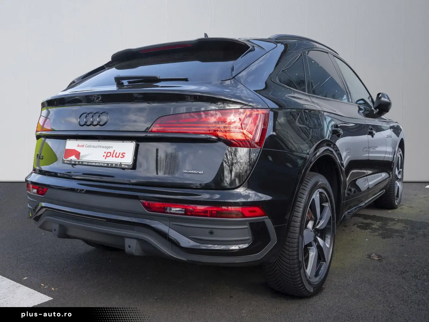 AUDI Q5 Sportback 40 TDI quattro S line Pano AHK Opti