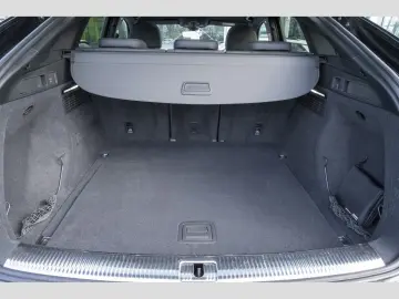 AUDI Q5 Sportback 40 TDI quattro S line Pano AHK Opti