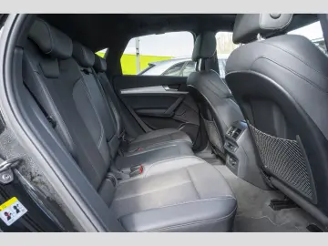 AUDI Q5 Sportback 40 TDI quattro S line Pano AHK Opti