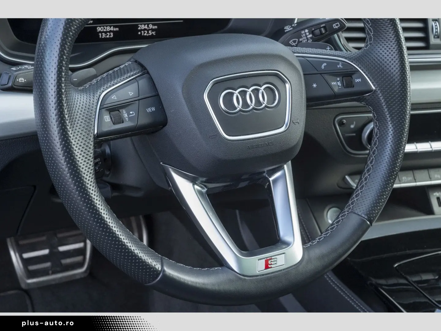 AUDI Q5 Sportback 40 TDI quattro S line Pano AHK Opti