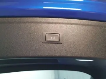 AUDI Q5 50 TFSI e quattro S tronic S line Navi LED