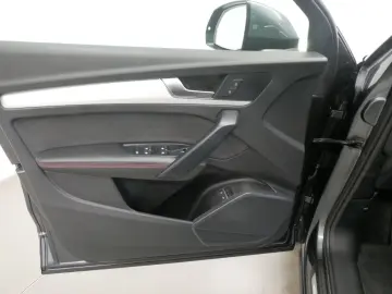 AUDI Q5 50 TFSI e quattro S tro. S line LED AHK virt.