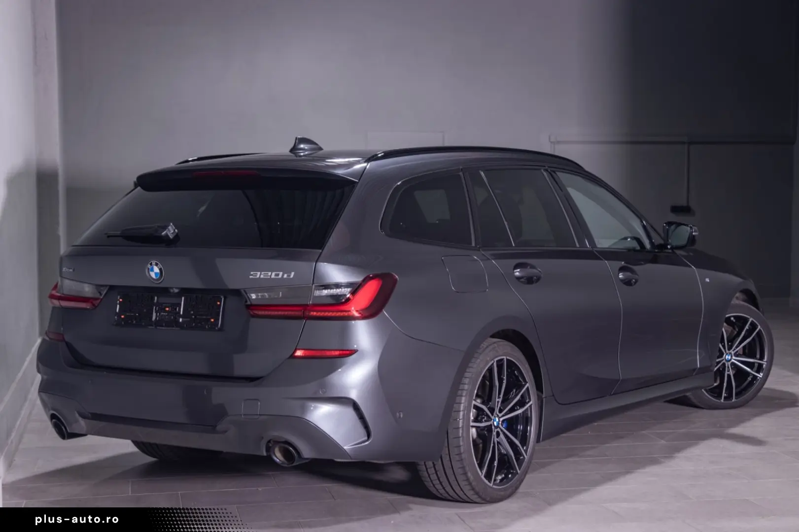 BMW 320d Touring xDrive M Sport HUD Pano Laser ACC