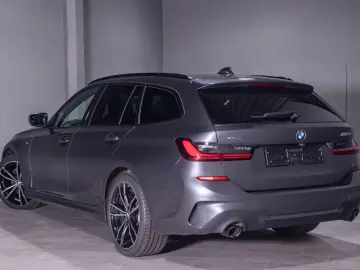 BMW 320d Touring xDrive M Sport HUD Pano Laser ACC