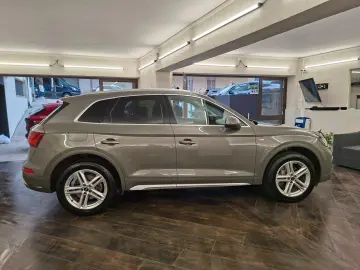 AUDI Audi Q5 40 TDI 204 CV quattro S tronic line
