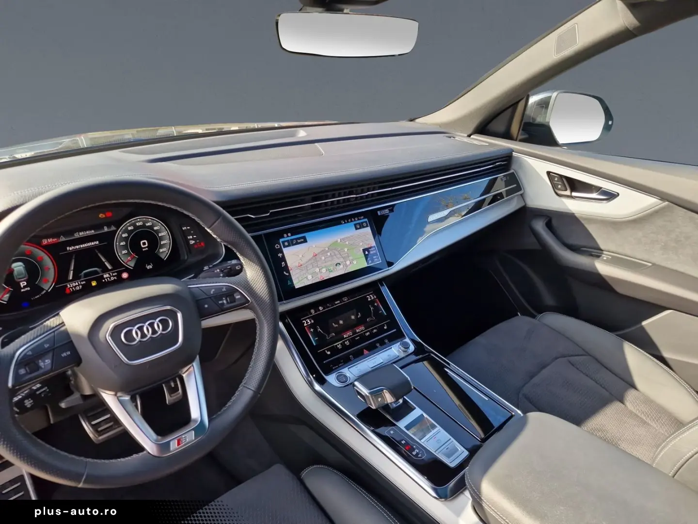 AUDI Q8 55 TFSI qu S line MATRIX PANO Luft AHK B&O