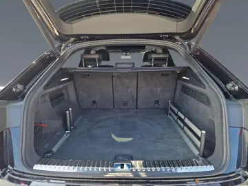 AUDI Q8 55 TFSI qu S line MATRIX PANO Luft AHK B&O