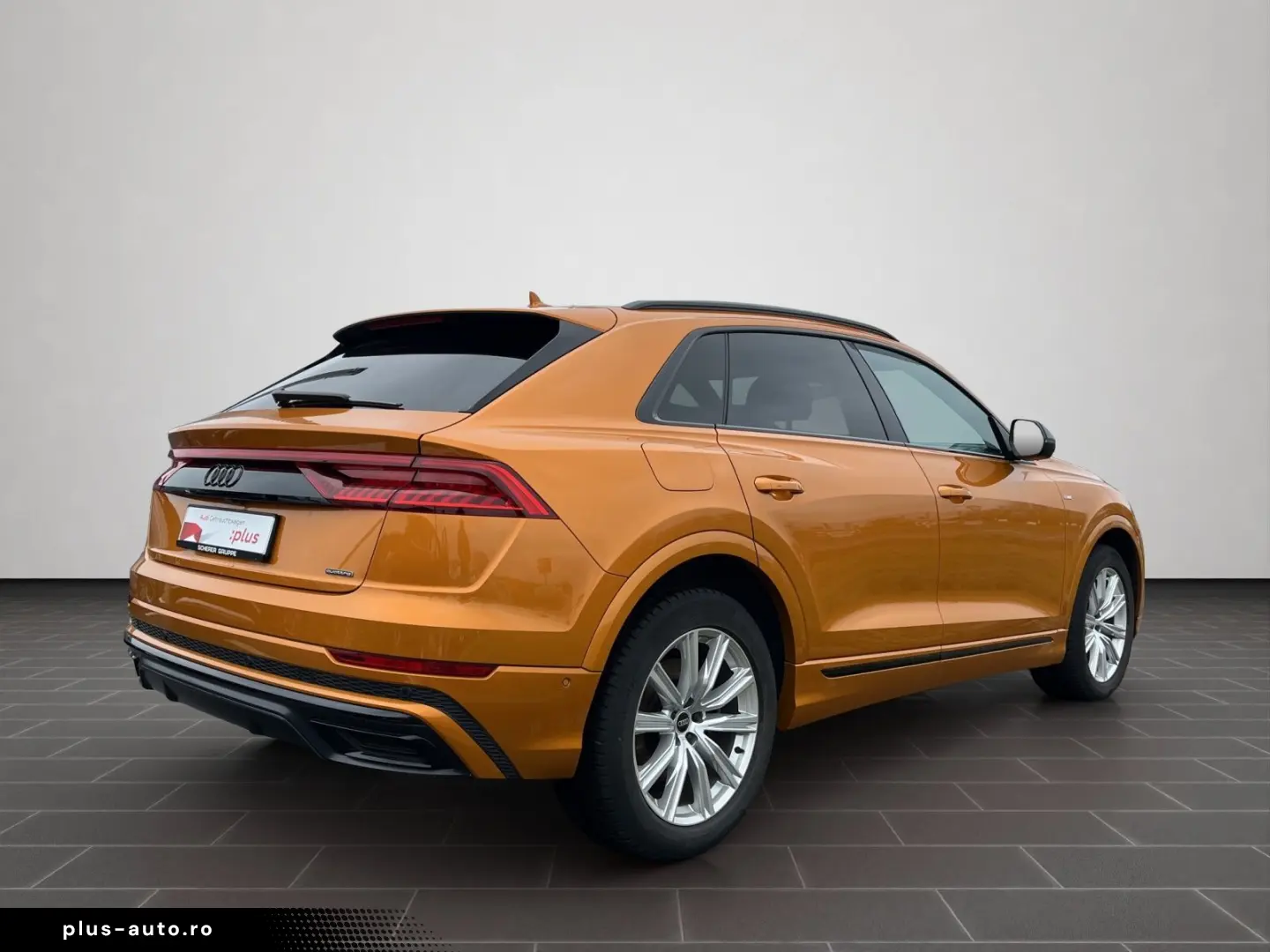 AUDI Q8 S line 55 TFSIe quattro MATRIX B&O RFK