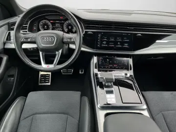 AUDI Q8 S line 55 TFSIe quattro MATRIX B&O RFK