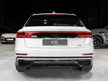 AUDI Q8 55 TFSI quattro Matrix LED SoftClose B&O