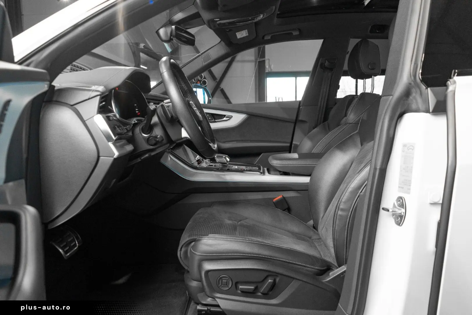 AUDI Q8 55 TFSI quattro Matrix LED SoftClose B&O