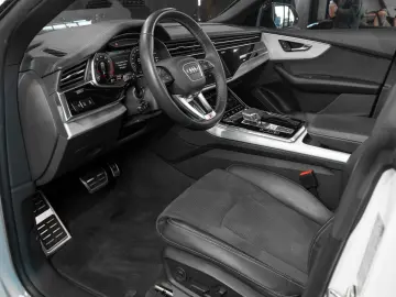 AUDI Q8 55 TFSI quattro Matrix LED SoftClose B&O
