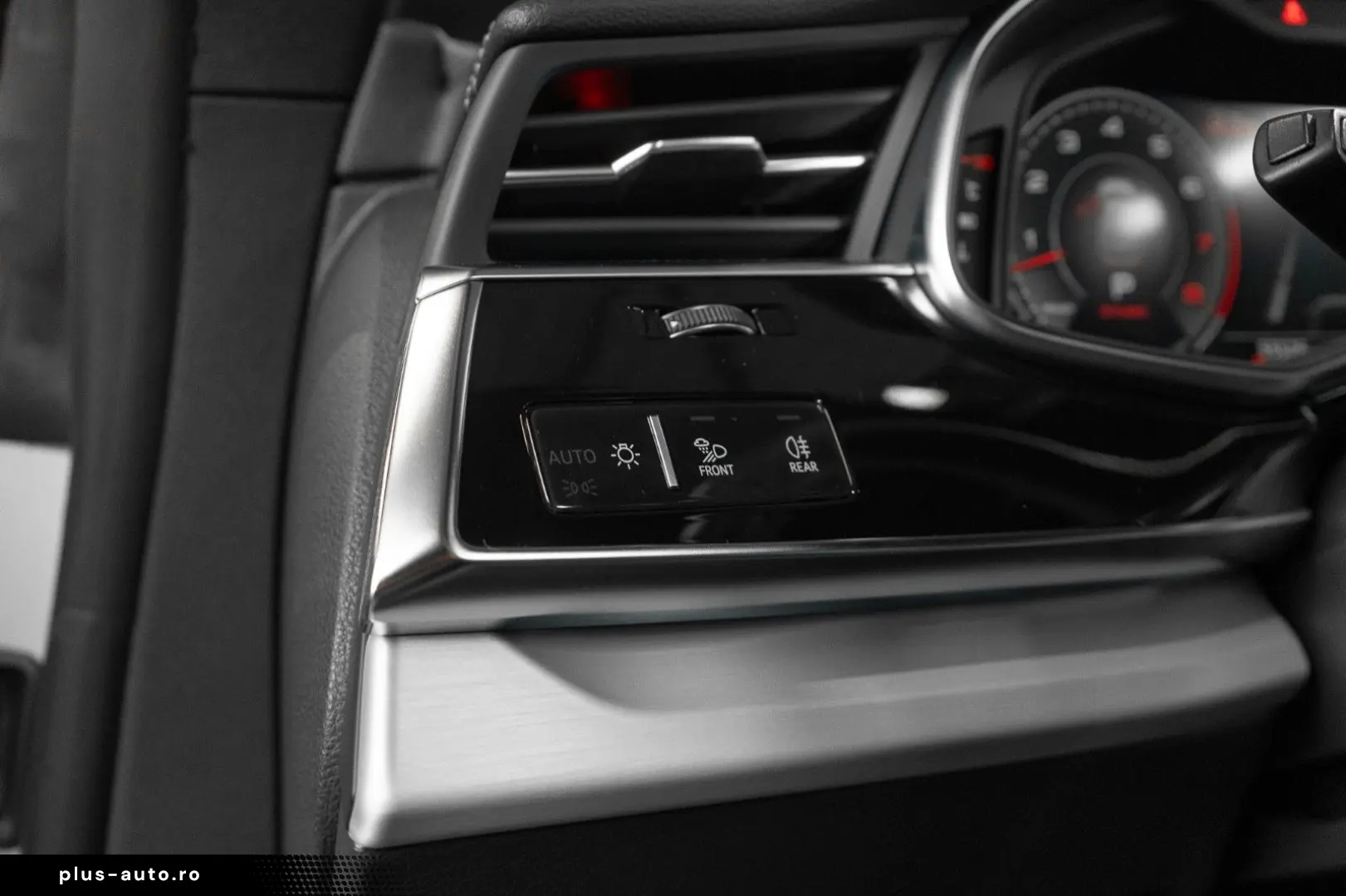 AUDI Q8 55 TFSI quattro Matrix LED SoftClose B&O