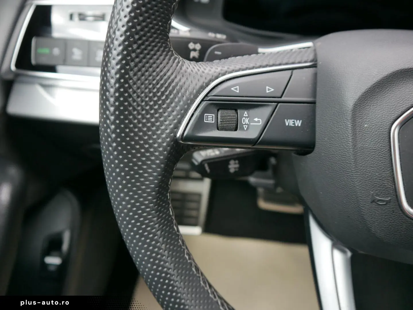 AUDI Q8 50 TDI QUATTRO TIPTRONIC S-LINE   22 ZOLL   L