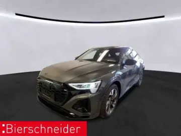 AUDI Q8 Sportback 55 e-tron S line AHK MATRIX HuD 21