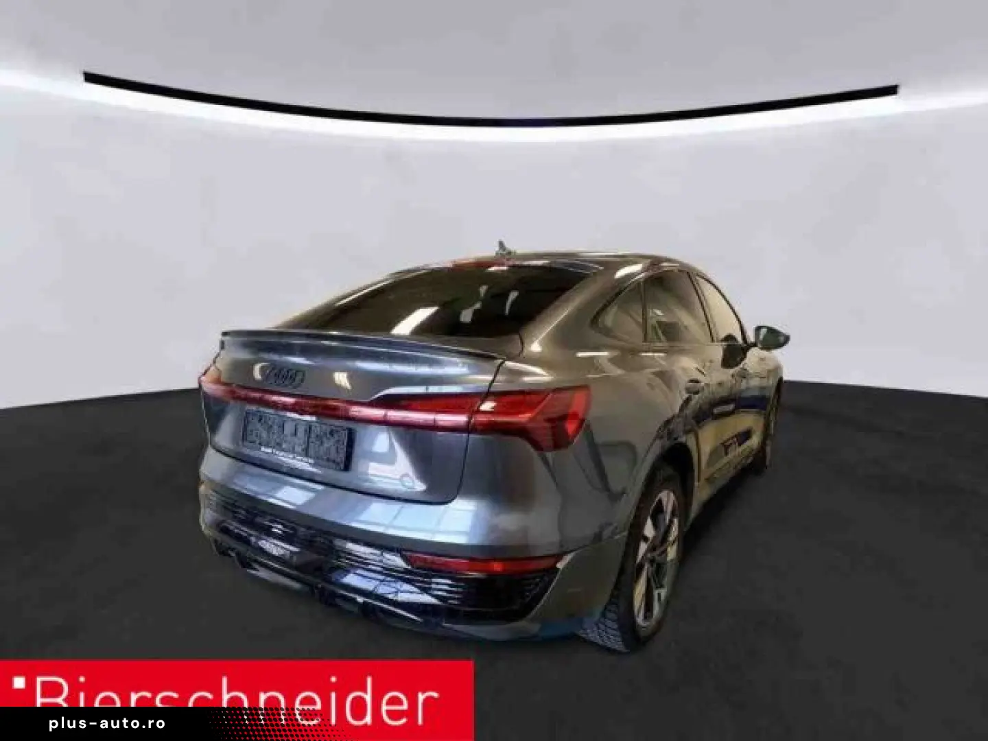 AUDI Q8 Sportback 55 e-tron S line AHK MATRIX HuD 21