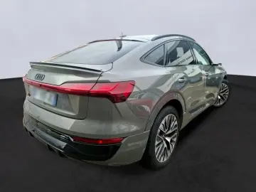 AUDI Q8 Sportback e-tron 55 quattro S line NP 122T¤