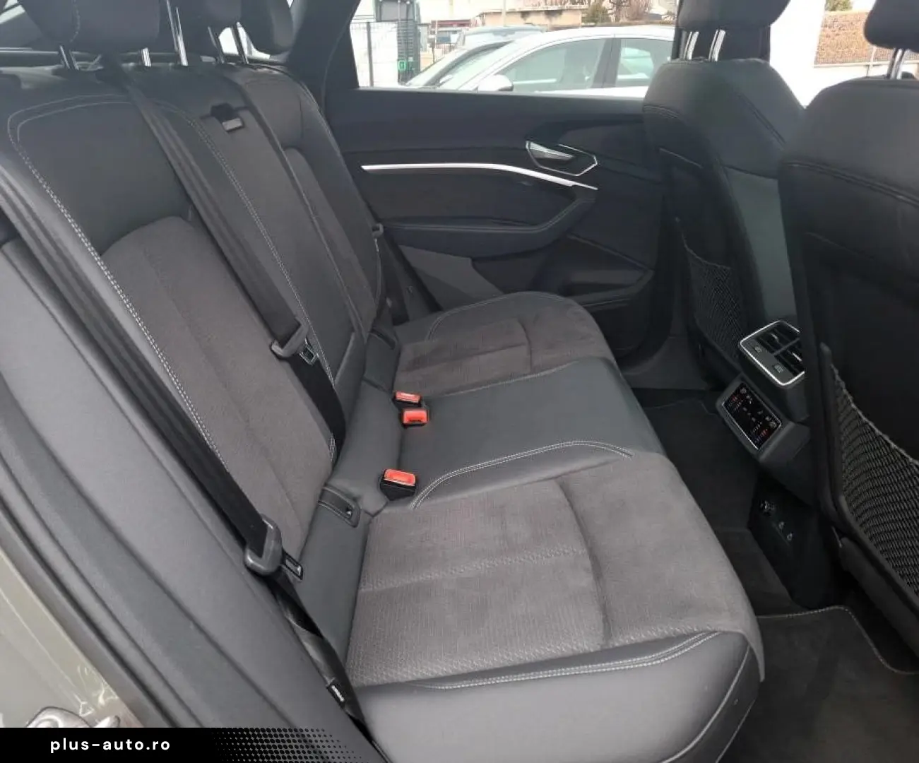 AUDI Q8 Sportback e-tron 55 quattro S line NP 122T¤