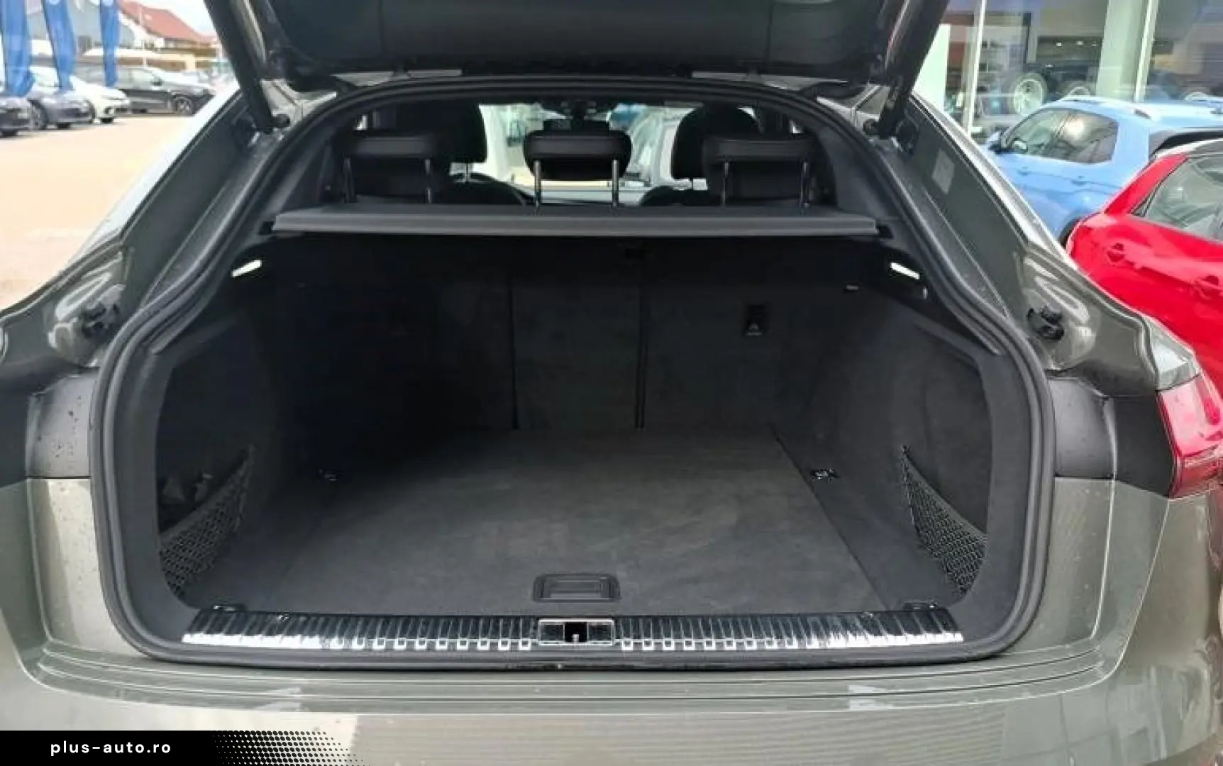 AUDI Q8 Sportback e-tron 55 quattro S line NP 122T¤