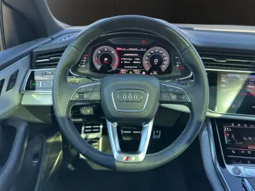 AUDI Q8 50 TDI qu. tipt. S LINE AHZV AIR STHZG HD B&O
