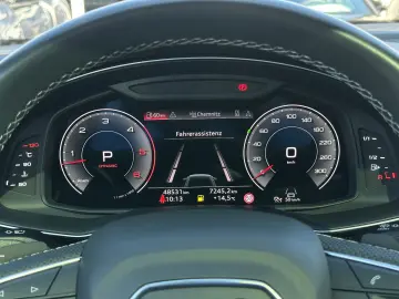 AUDI Q8 50 TDI qu. tipt. S LINE AHZV AIR STHZG HD B&O