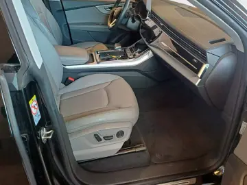 AUDI Q8 50 TDI QUA AHK STAND 360  APP ACC MATRIX HUD