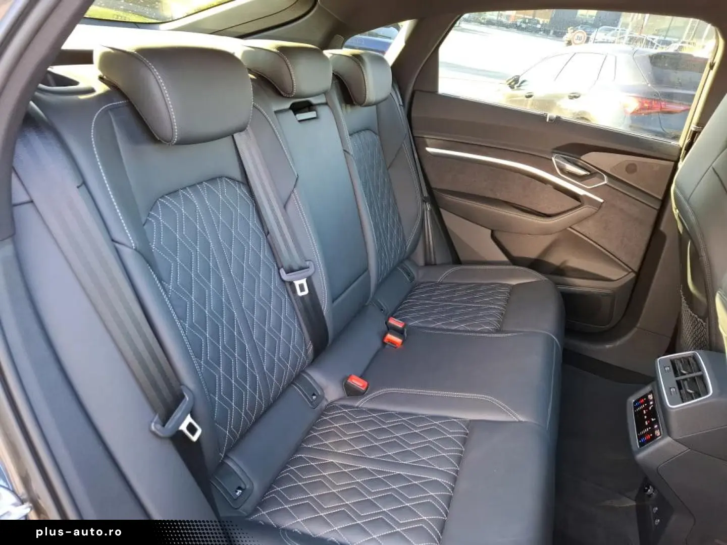 AUDI Q8 SB 55 quattro S line Pano Navi Matrix SHZ e-t