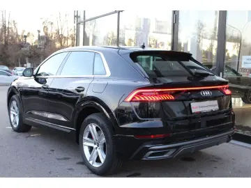 AUDI Q8 55 TFSI e qu. S-Line - Tour Kamera HUD MTRX 1