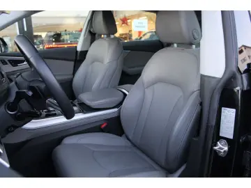 AUDI Q8 55 TFSI e qu. S-Line - Tour Kamera HUD MTRX 1