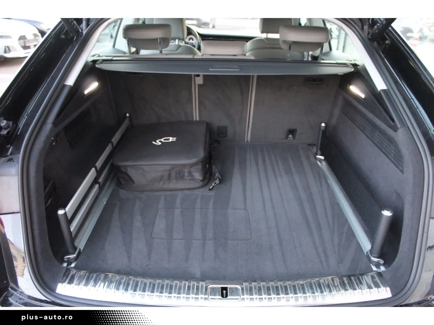 AUDI Q8 55 TFSI e qu. S-Line - Tour Kamera HUD MTRX 1