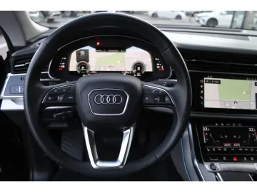 AUDI Q8 55 TFSI e qu. S-Line - Tour Kamera HUD MTRX 1
