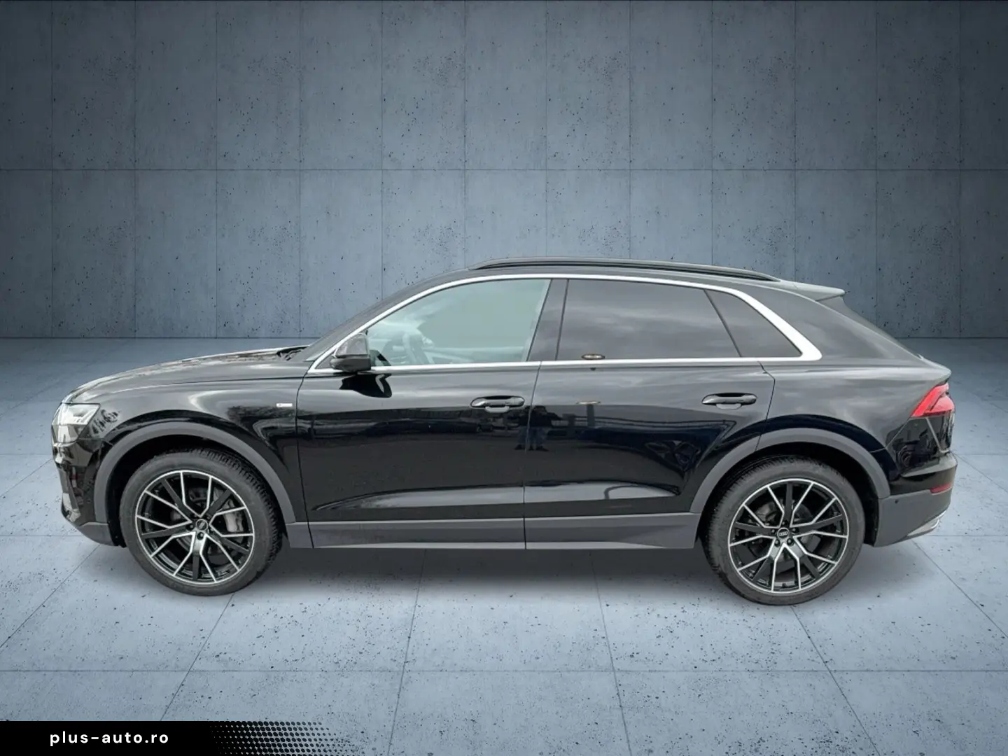 AUDI Q8 SUV 55 TFSI qu. tiptr. Matrix Stdhzg 22 PANO