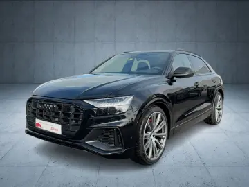 AUDI Q8 SUV 55 TFSI qu. tiptr. 23 Stdhzg Matrix PANO