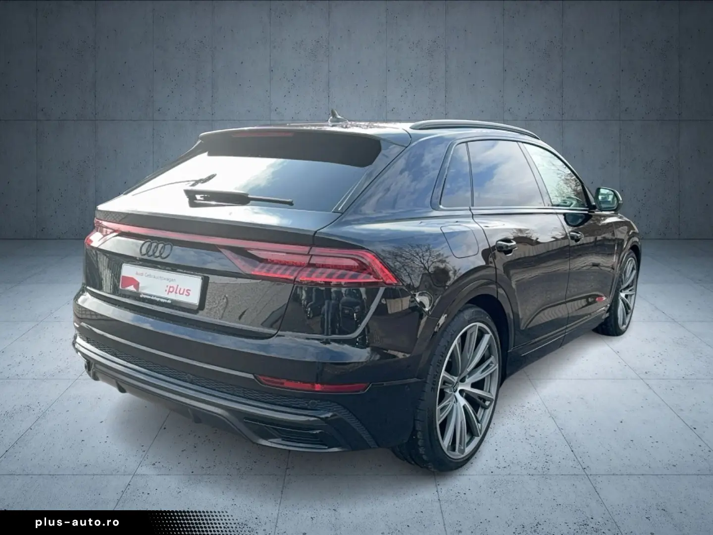 AUDI Q8 SUV 55 TFSI qu. tiptr. 23 Stdhzg Matrix PANO