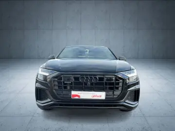 AUDI Q8 SUV 55 TFSI qu. tiptr. 23 Stdhzg Matrix PANO
