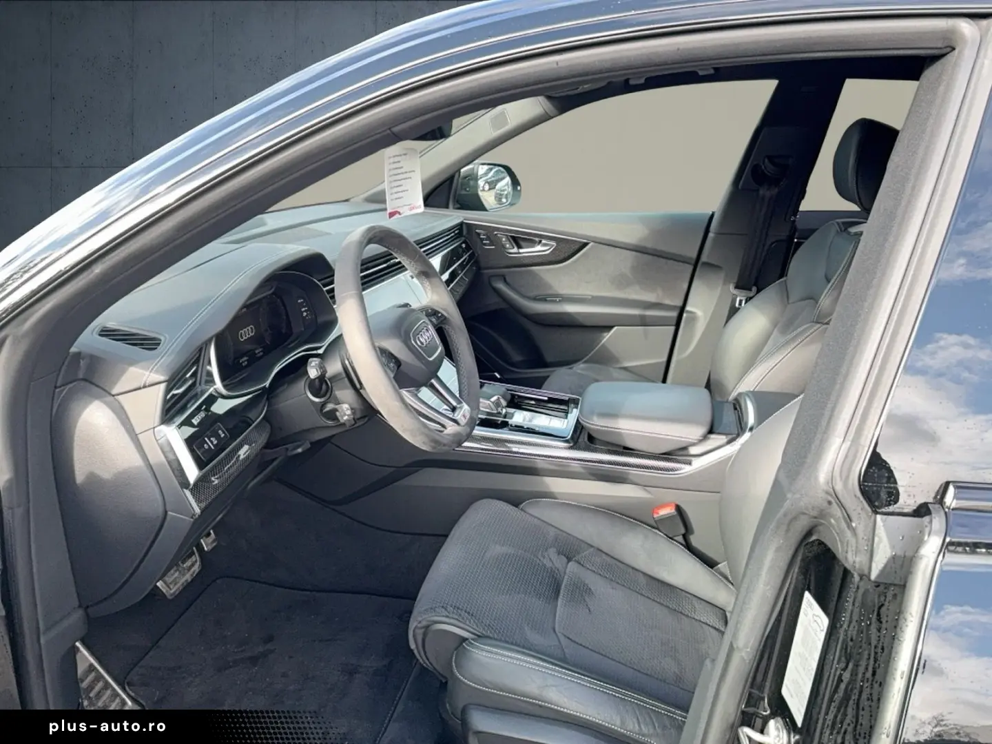 AUDI Q8 SUV 55 TFSI qu. tiptr. 23 Stdhzg Matrix PANO