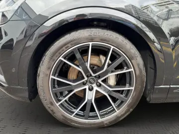 AUDI Q8 55 TFSI qu. tiptronic Matrix Pano 360  ACC