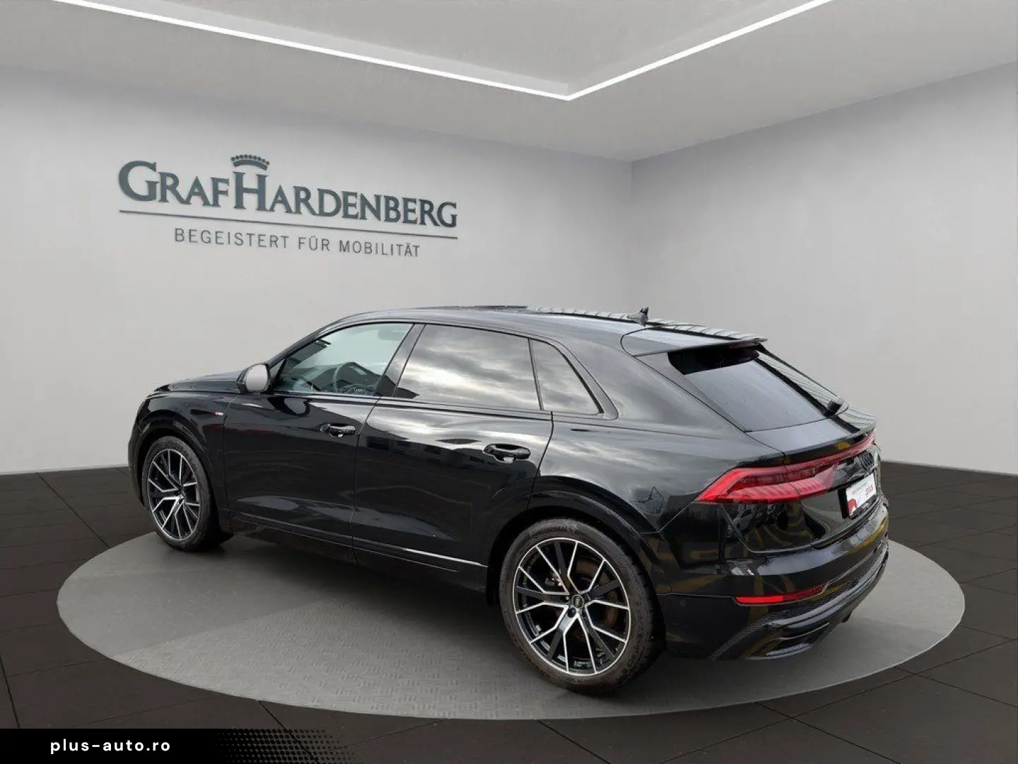 AUDI Q8 55 TFSI qu. tiptronic Matrix Pano 360  ACC